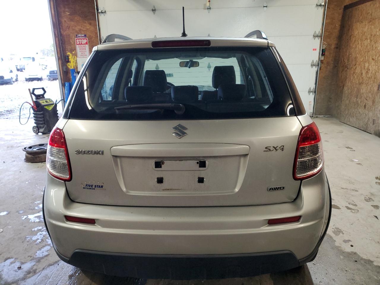 I (Classic) I (Classic)