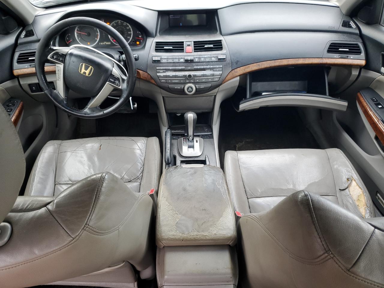 2011 Honda Accord Exl VIN: 1HGCP2F81BA005160 Lot: 81956865