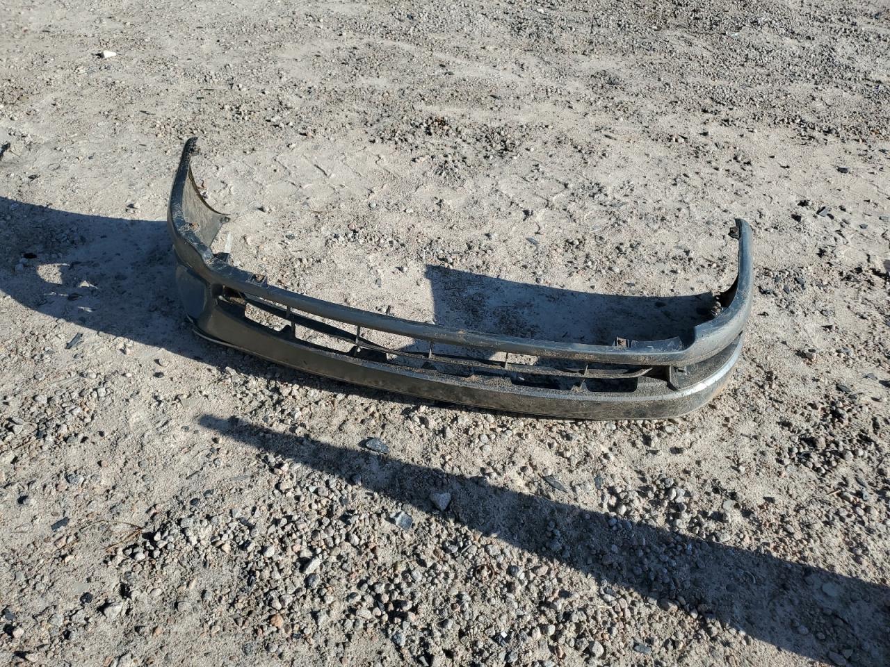 2004 Toyota Avalon Xl VIN: 4T1BF28B74U377203 Lot: 84889465