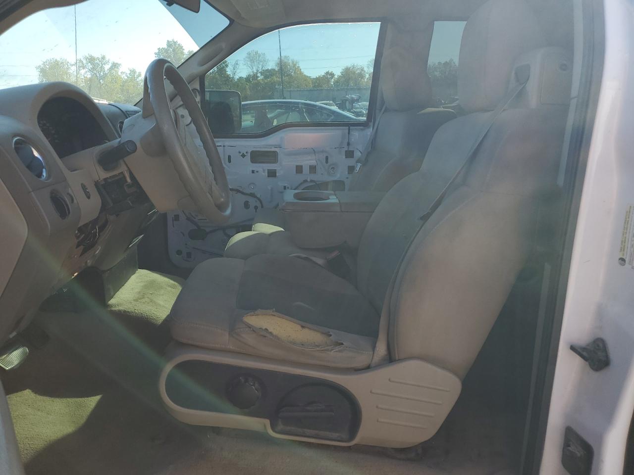 2005 Ford F150 VIN: 1FTPX14595NA15158 Lot: 82333945