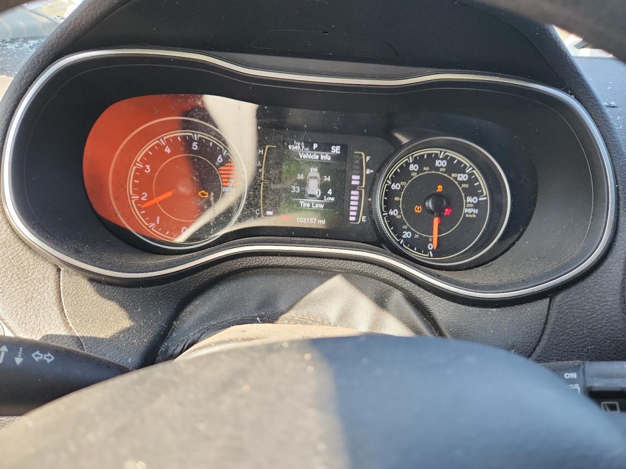 2020 Jeep Cherokee Latitude VIN: 1C4PJLCB5LD571653 Lot: 87447775