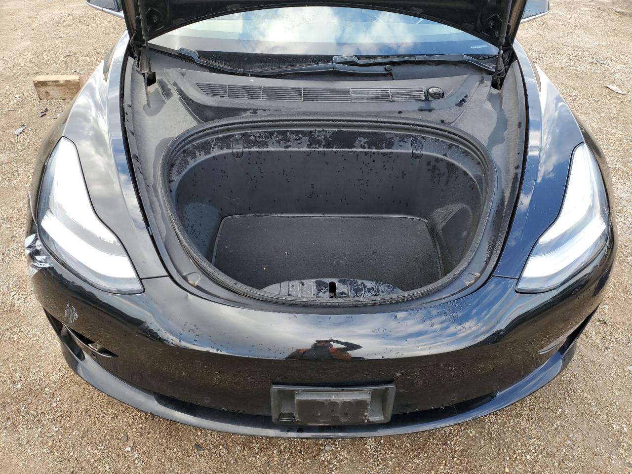 2018 Tesla Model 3 VIN: 5YJ3E1EB4JF127481 Lot: 87193885