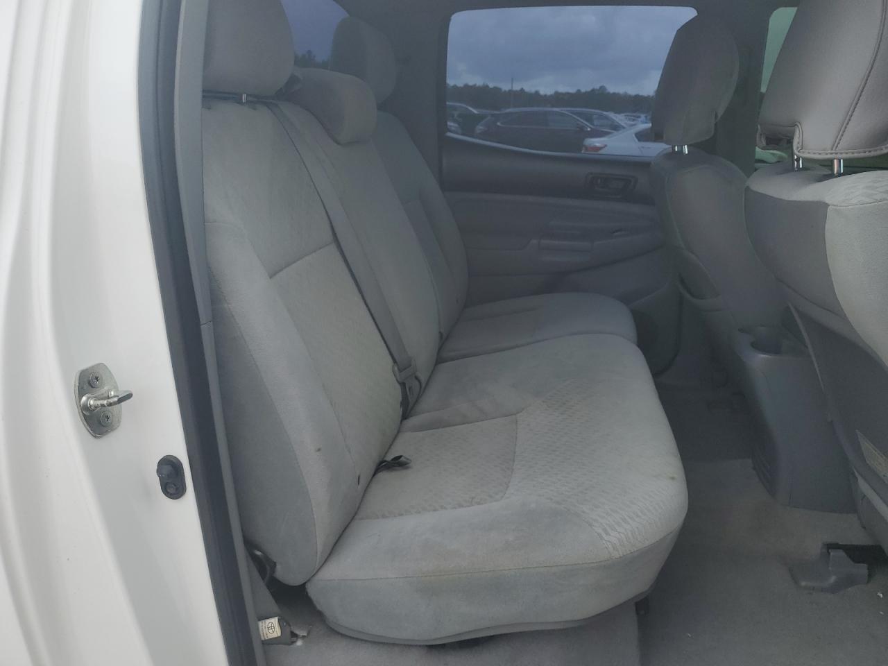 2011 Toyota Tacoma Double Cab VIN: 3TMLU4EN8BM077387 Lot: 84883575