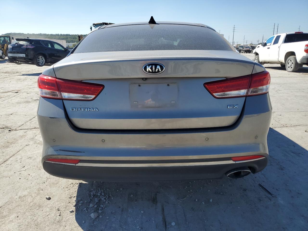2016 Kia Optima Ex VIN: 5XXGU4L31GG098822 Lot: 81988005