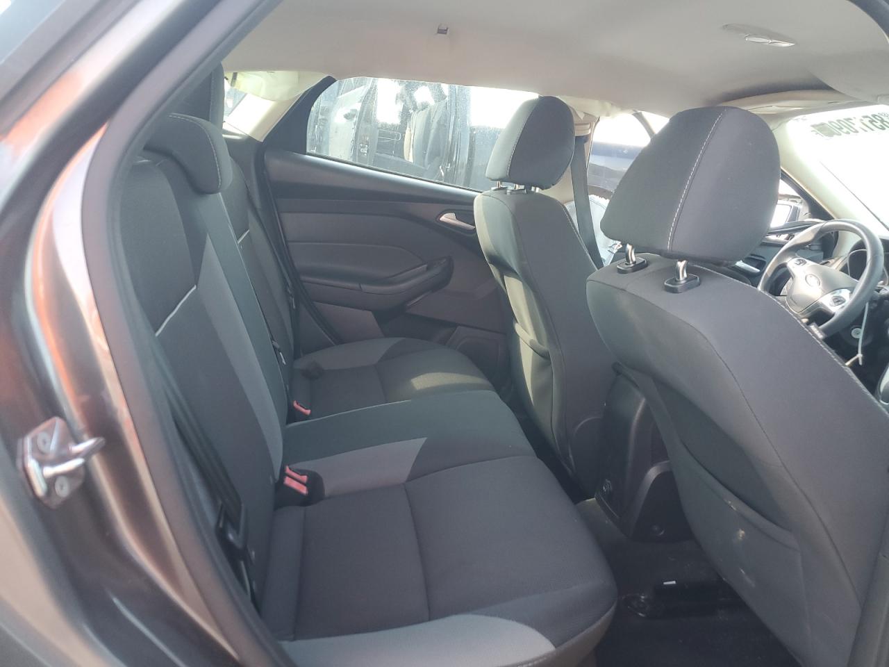 2014 Ford Focus Se VIN: 1FADP3K29EL436189 Lot: 85170905