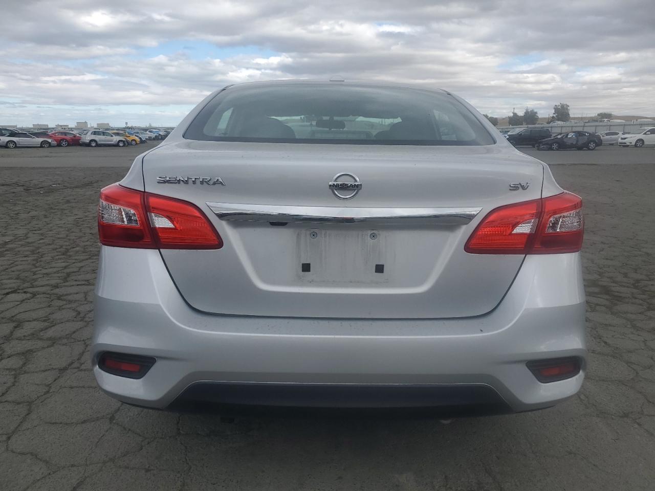 2019 Nissan Sentra S VIN: 3N1AB7AP5KY225061 Lot: 81743725