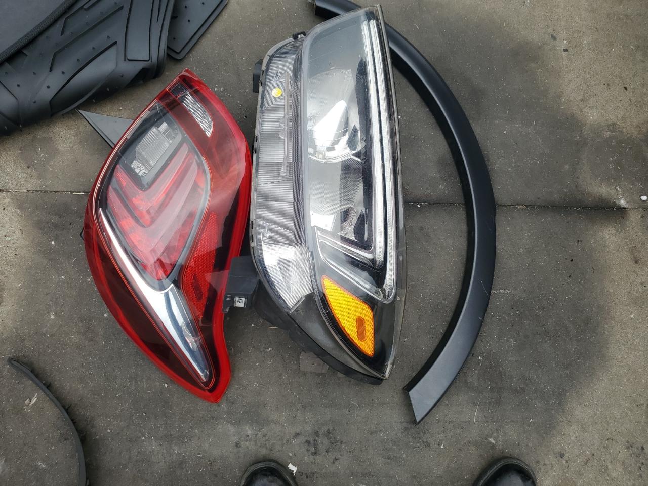 2017 Buick Encore Preferred Ii VIN: KL4CJFSM1HB168284 Lot: 84961375