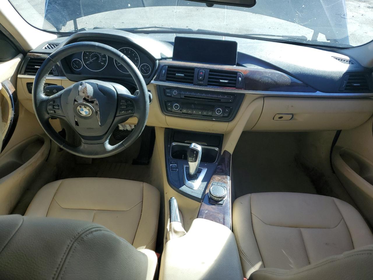 2015 BMW 320 I xDrive VIN: WBA3C3C58FK202284 Lot: 85198315