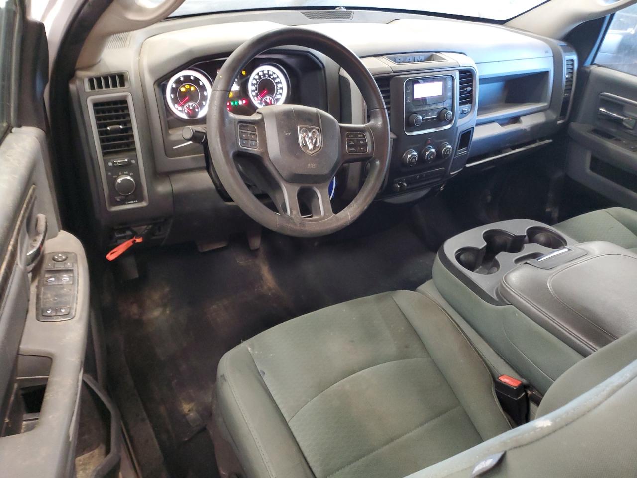 2015 Ram 1500 St VIN: 3C6JR6DG4FG647498 Lot: 85871045