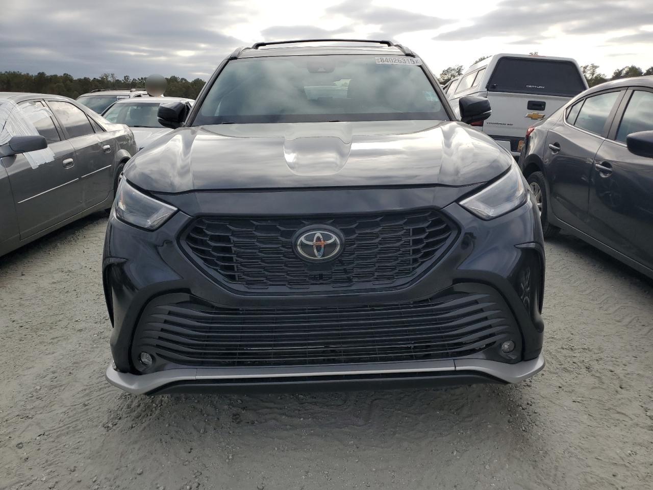 2022 Toyota Highlander Xse VIN: 5TDLZRBH2NS182153 Lot: 84026315