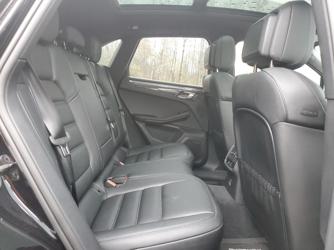 2025 Porsche Macan Gts VIN: WP1AF2A51SLB52202 Lot: 90082045