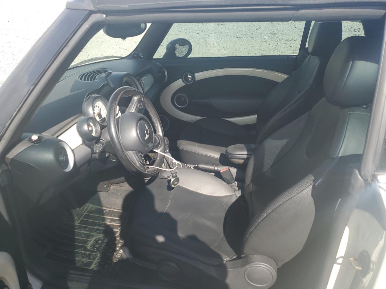 2012 Mini Cooper VIN: WMWZN3C58CT134000 Lot: 85281115