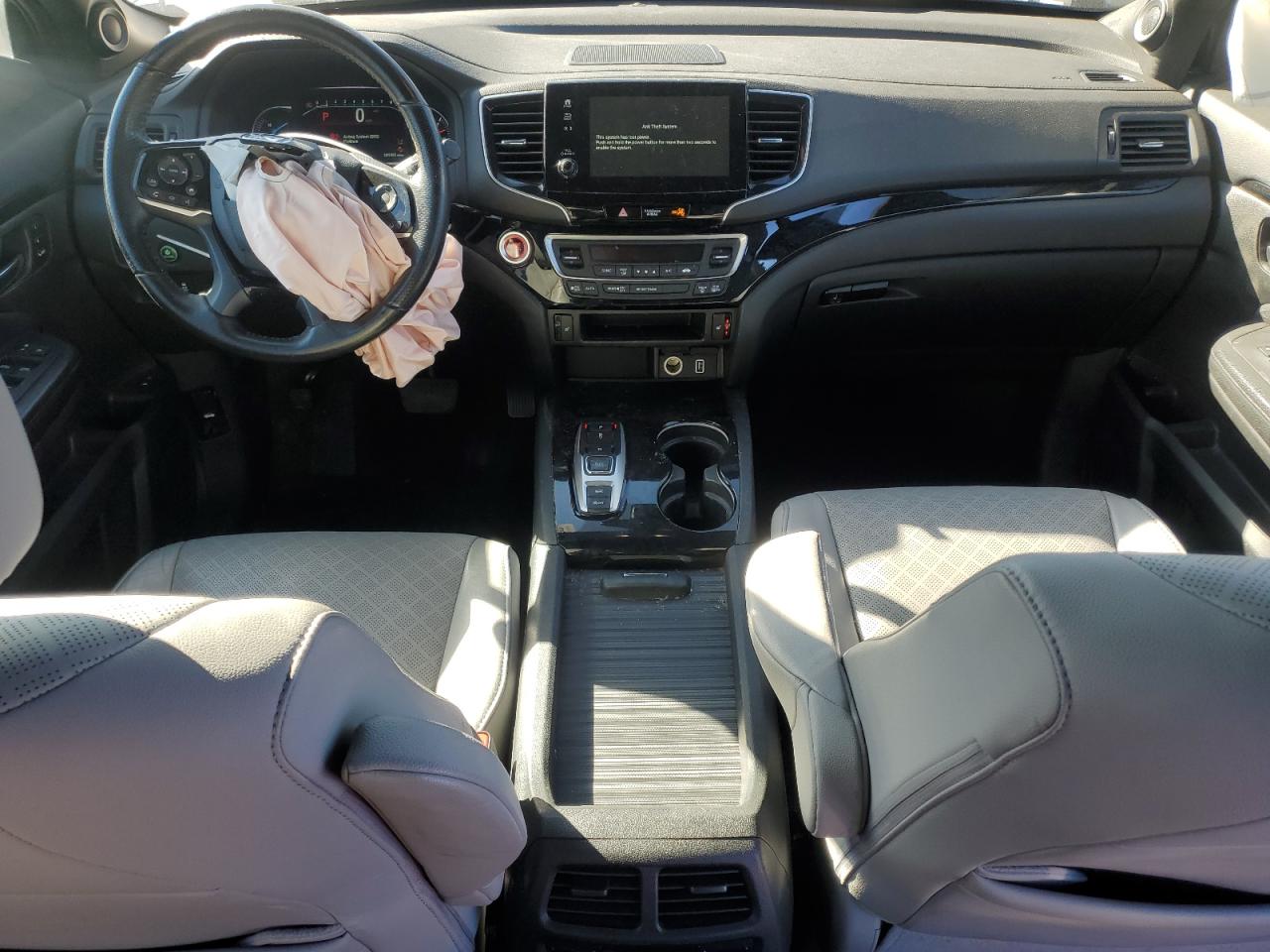 2019 Honda Passport Touring VIN: 5FNYF8H97KB013688 Lot: 89485865