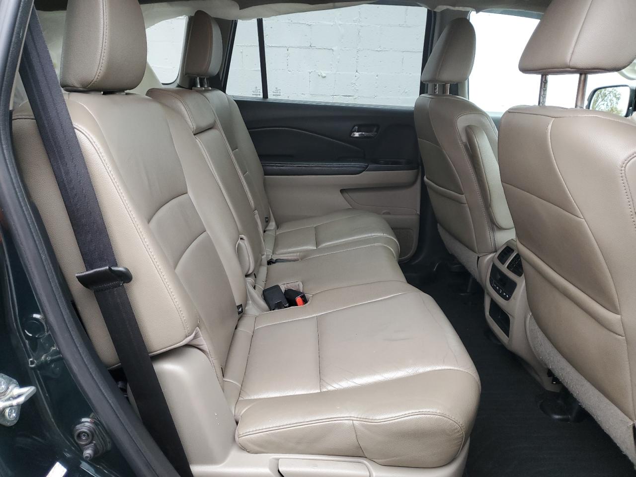 2016 Honda Pilot Exl VIN: 5FNYF6H61GB015437 Lot: 90668995