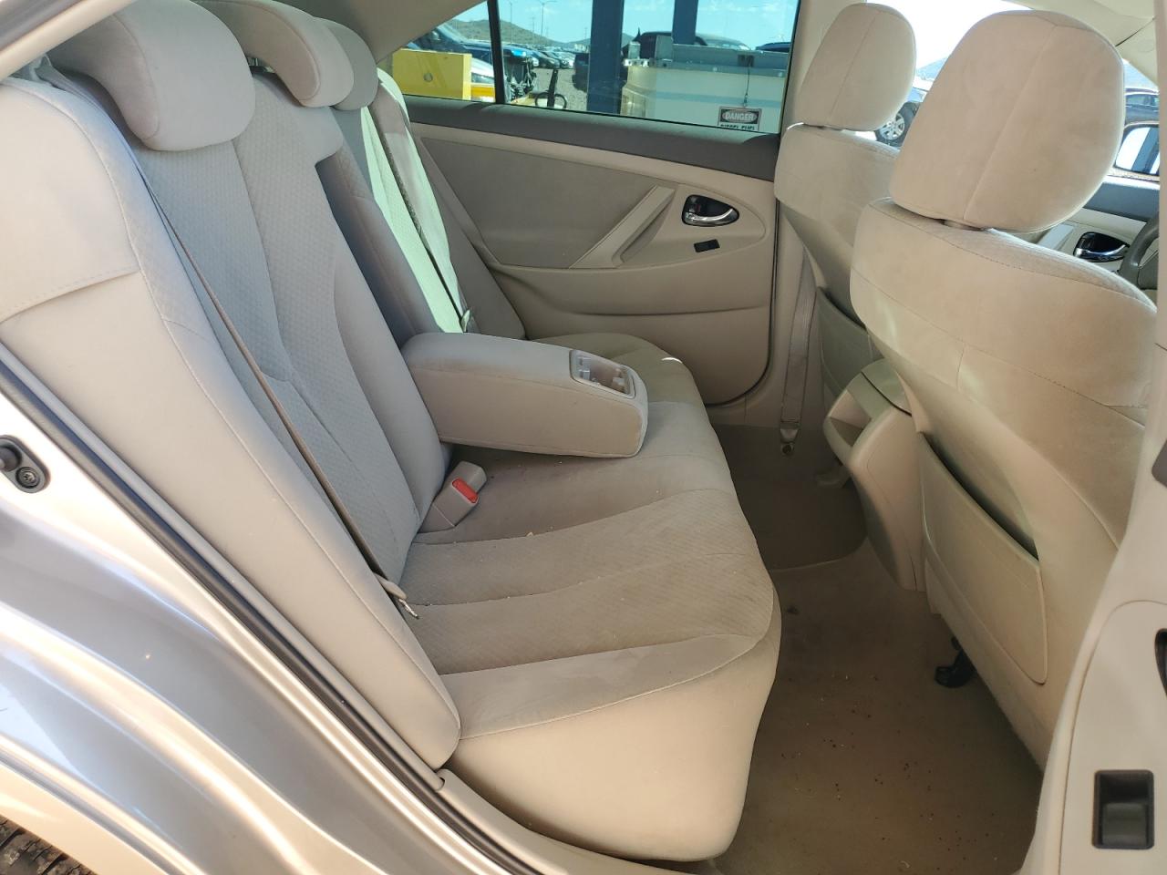 2009 Toyota Camry Base VIN: 4T1BE46K59U847320 Lot: 82232815