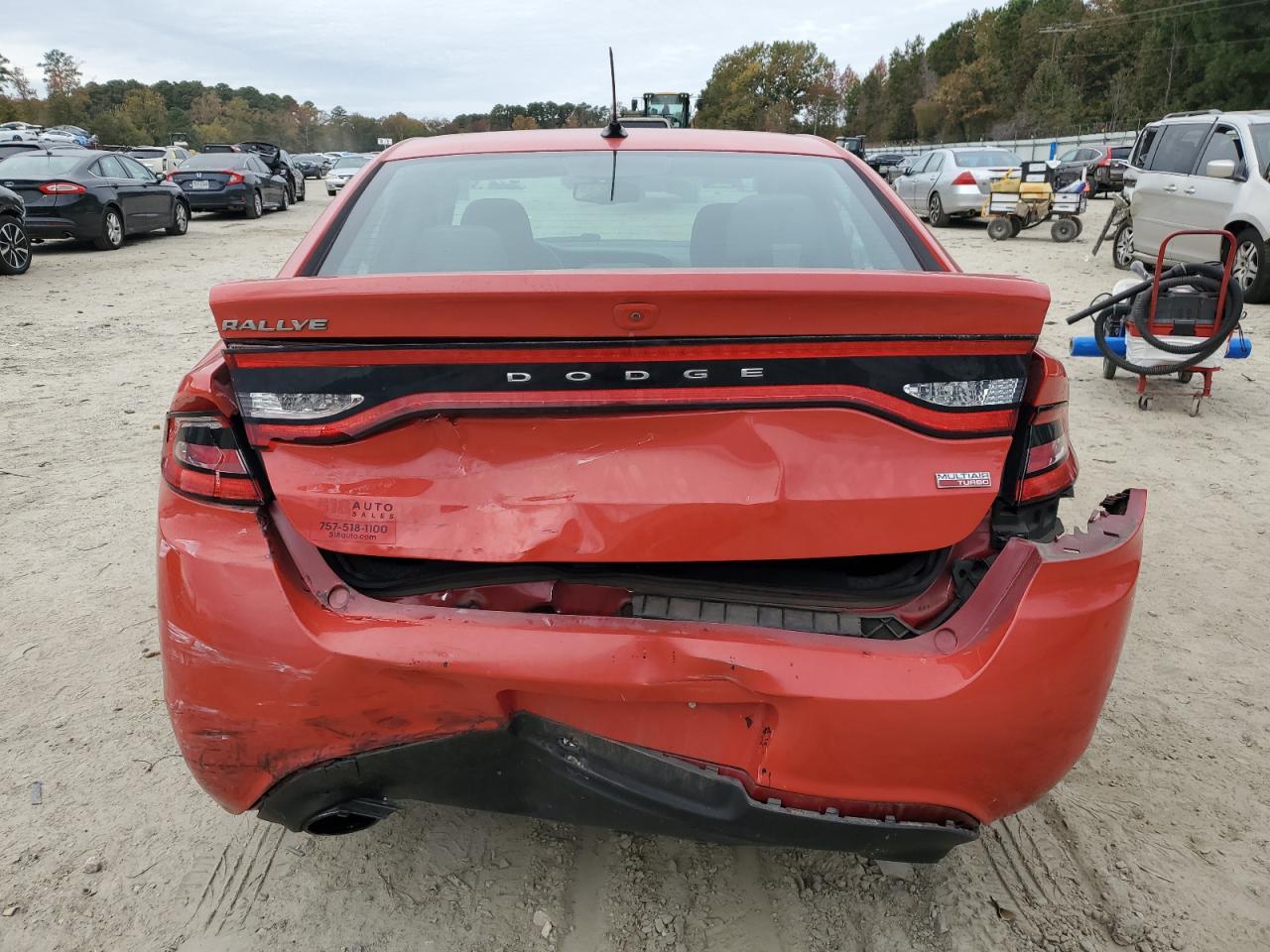 2013 Dodge Dart Sxt VIN: 1C3CDFBH3DD640424 Lot: 90290815