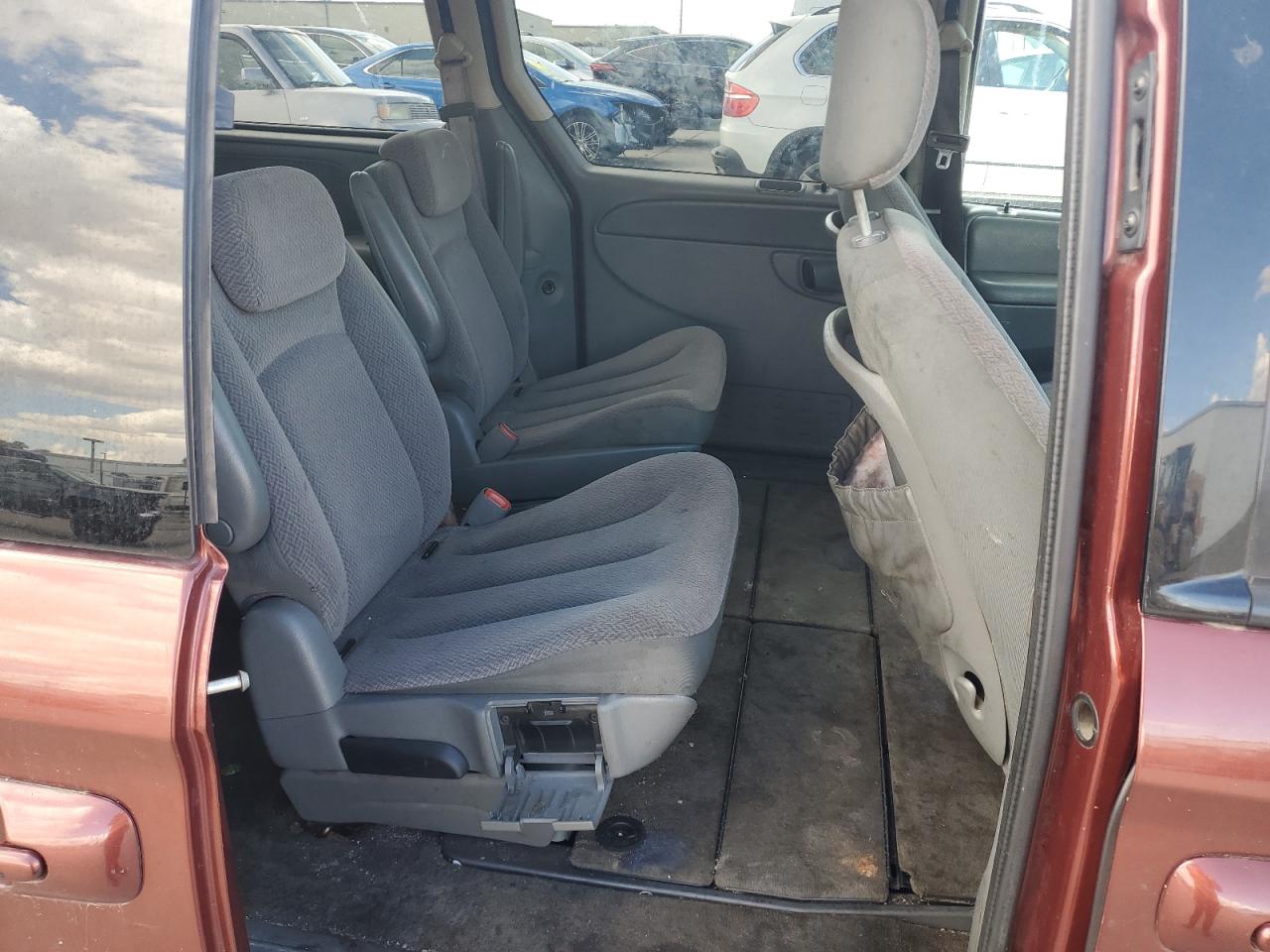 2007 Chrysler Town & Country Lx VIN: 2A8GP44R77R288067 Lot: 84473795
