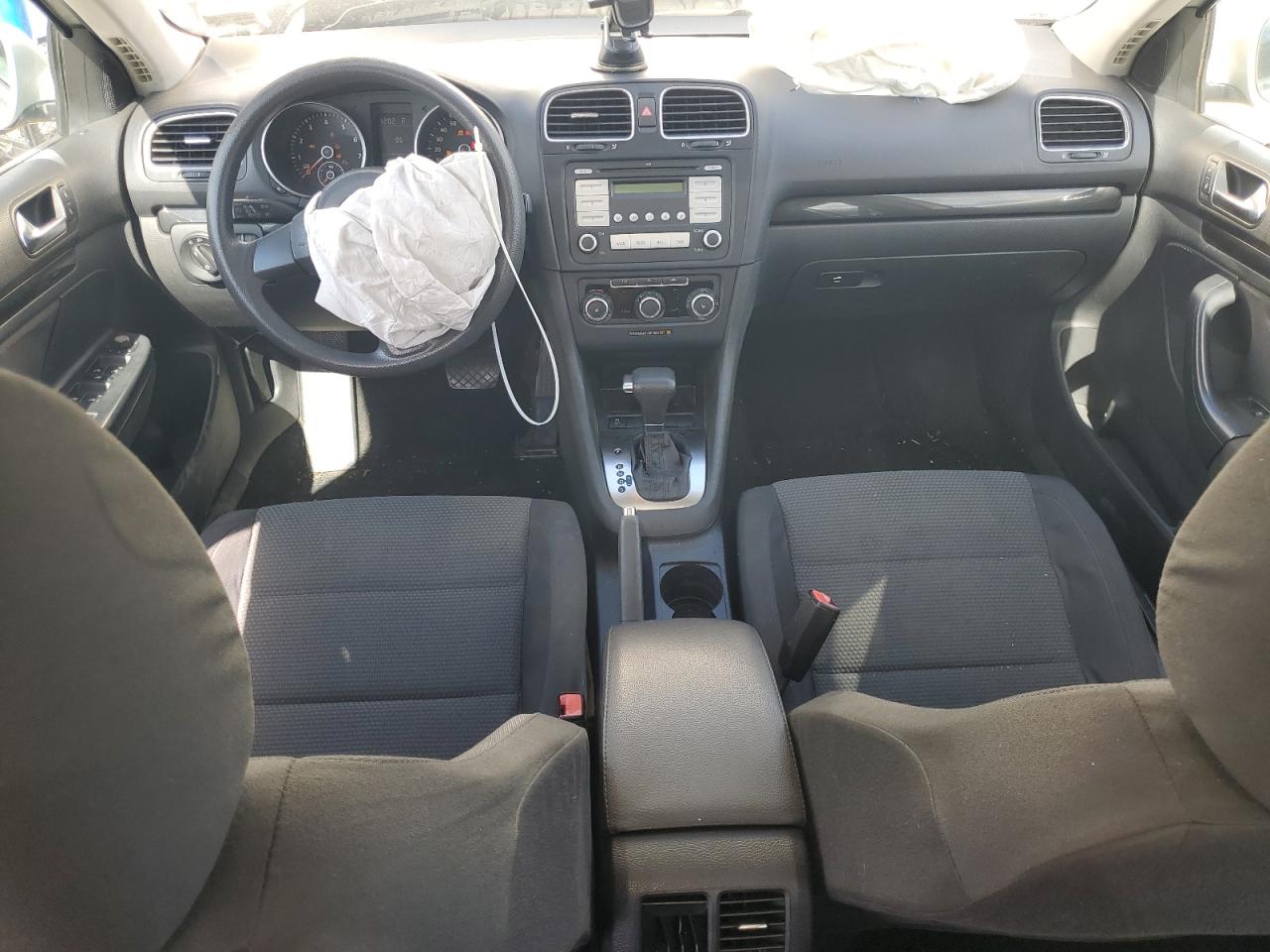 2010 Volkswagen Jetta S VIN: 3VWMZ7AJ7AM688159 Lot: 82255485