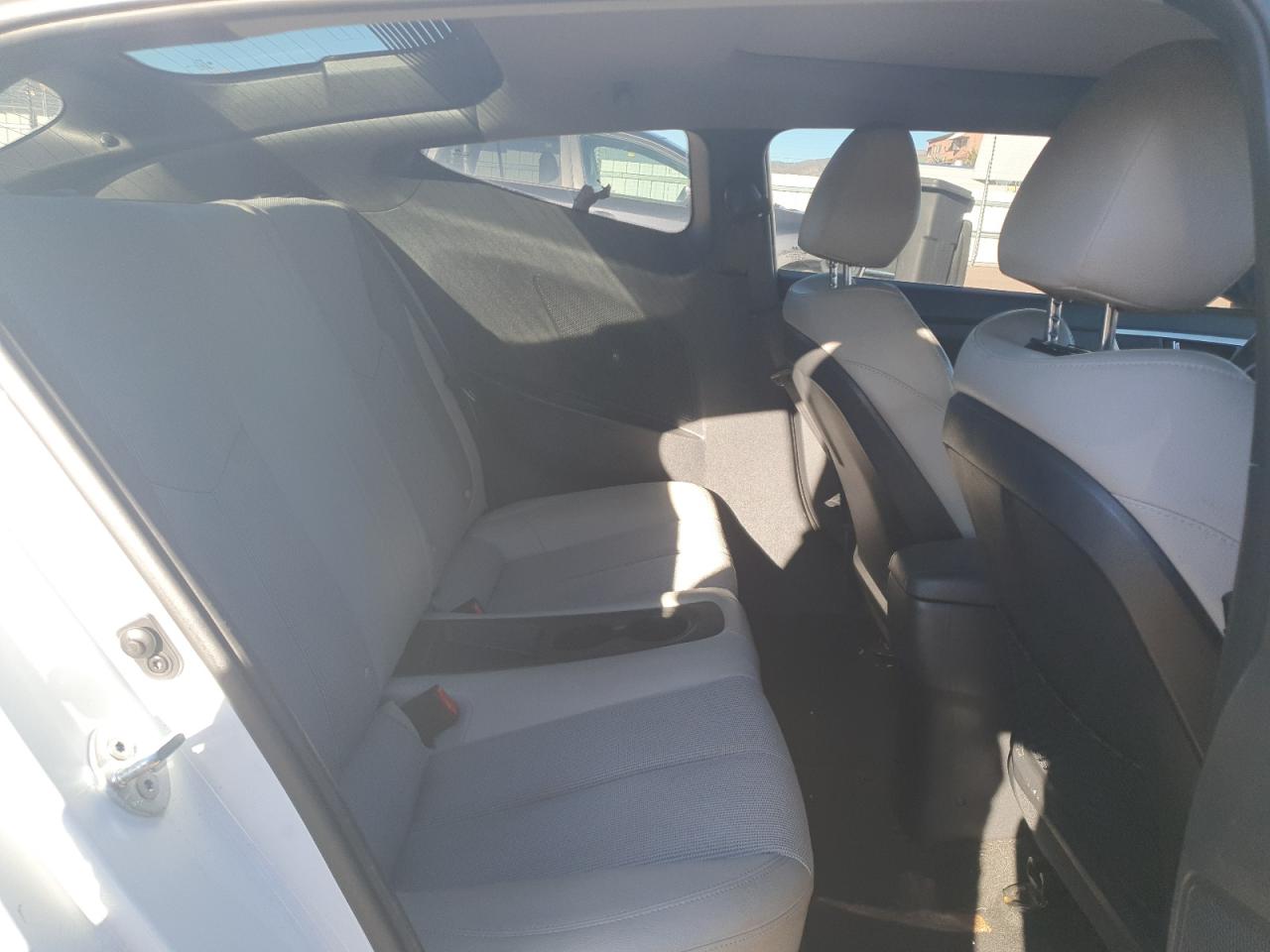 2013 Hyundai Veloster VIN: KMHTC6AD5DU121495 Lot: 84990555