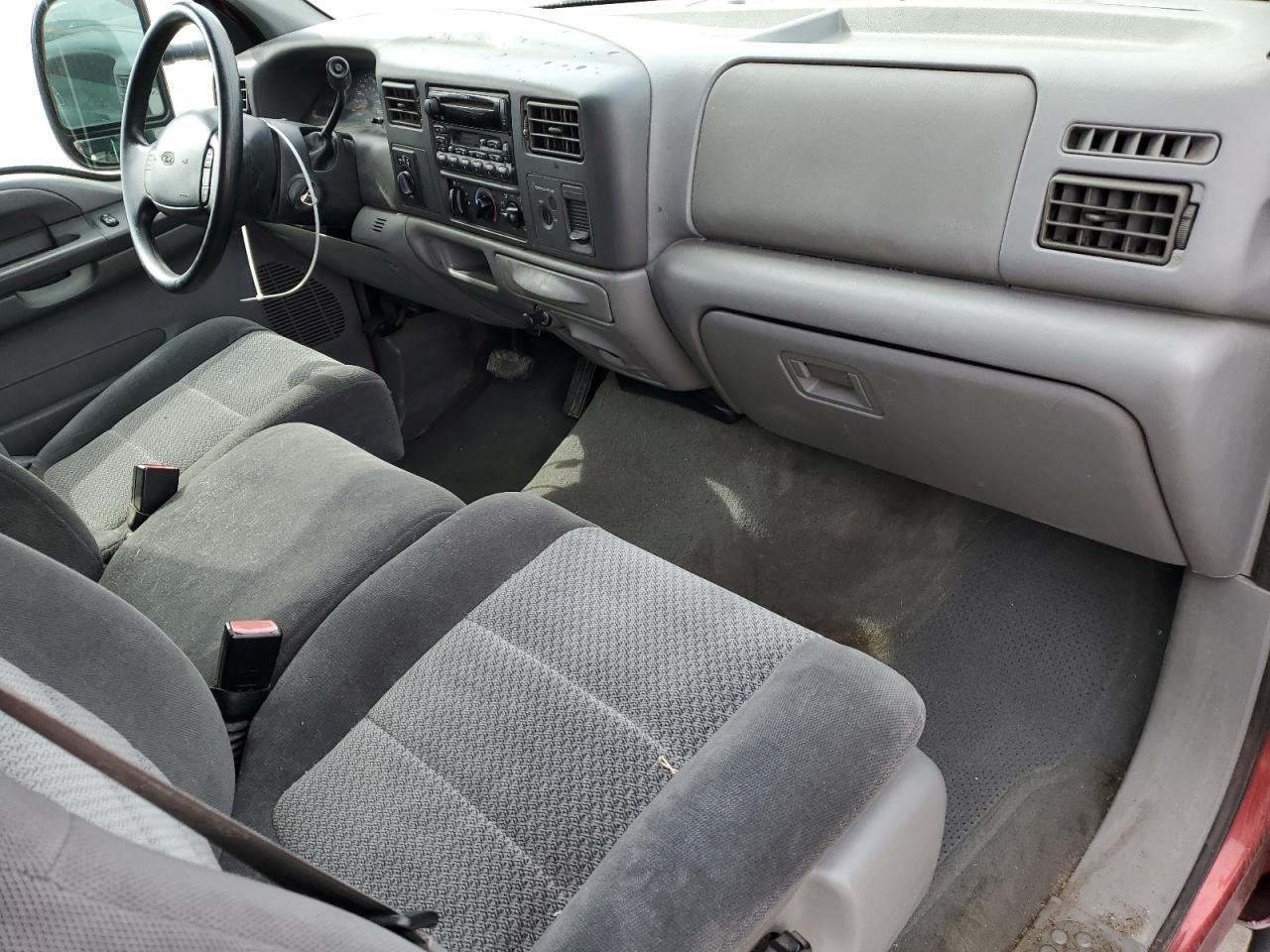 2002 Ford F250 Super Duty VIN: 1FTNX21L22EA18396 Lot: 84073365