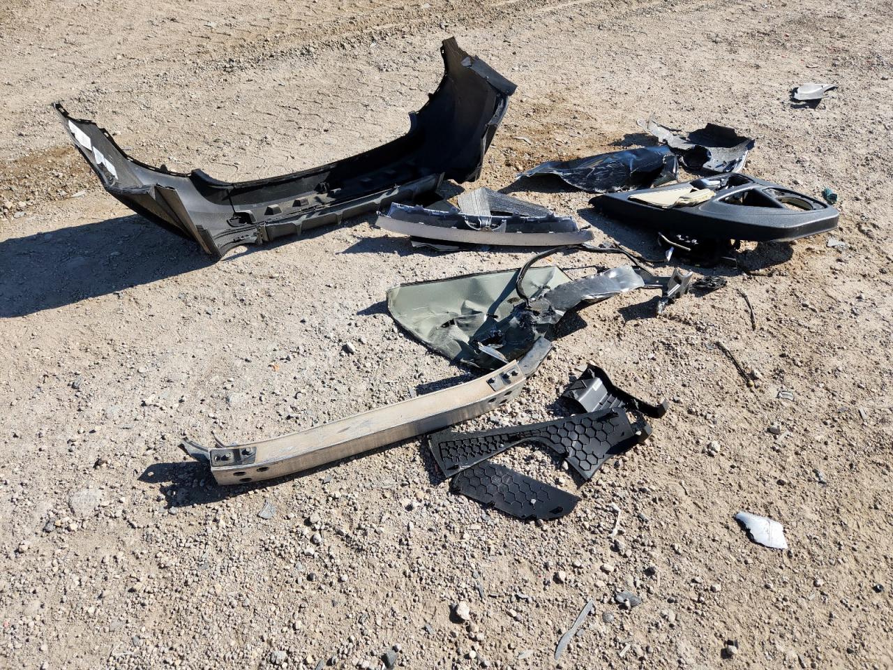 2017 Volvo S60 VIN: YV126MFL8H2424214 Lot: 85933775