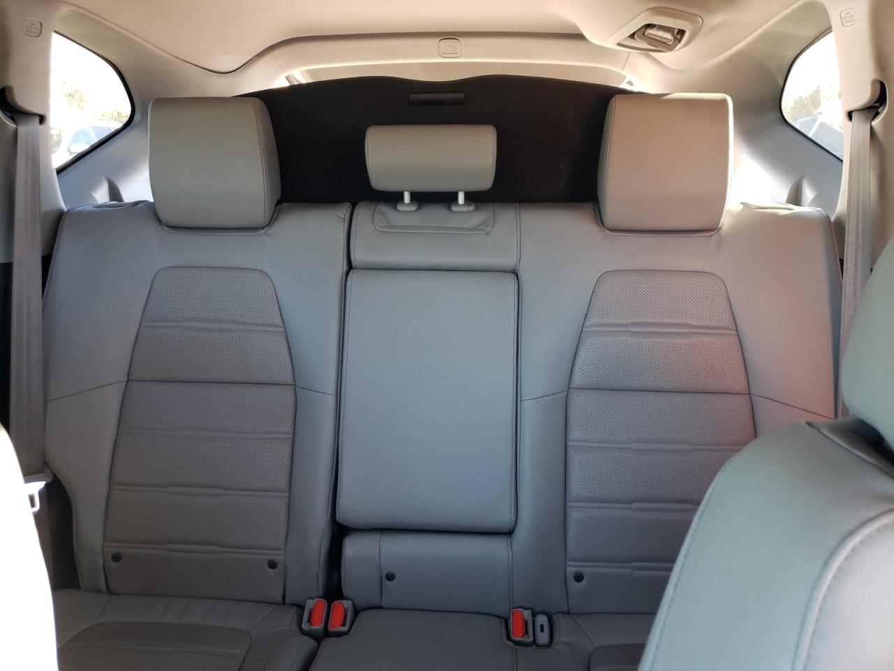 2017 Honda Cr-V Touring VIN: 2HKRW2H99HH634197 Lot: 85301135