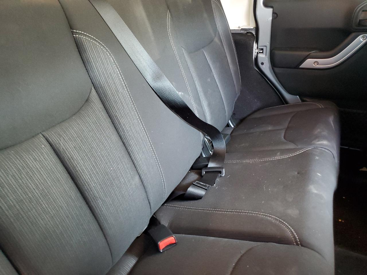 2018 Jeep Wrangler Unlimited Rubicon VIN: 1C4BJWFG8JL890180 Lot: 85121155