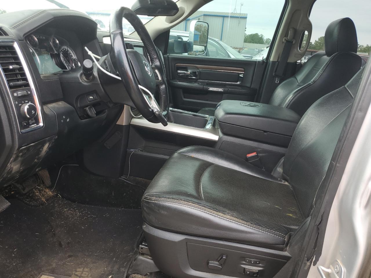 2016 Ram 1500 Laramie VIN: 1C6RR7VM1GS420843 Lot: 90533145