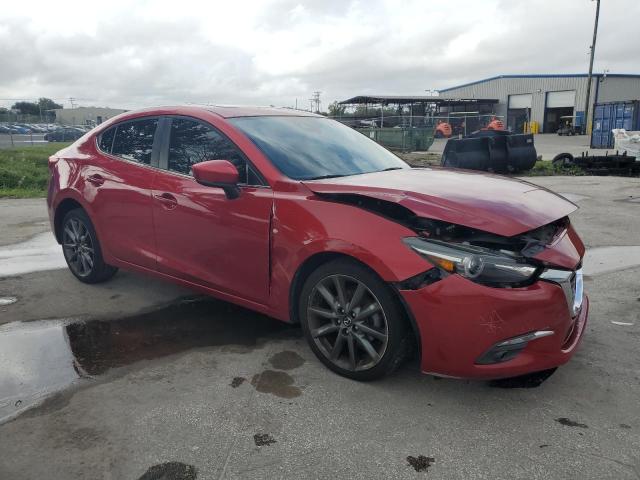  MAZDA 3 2018 Красный