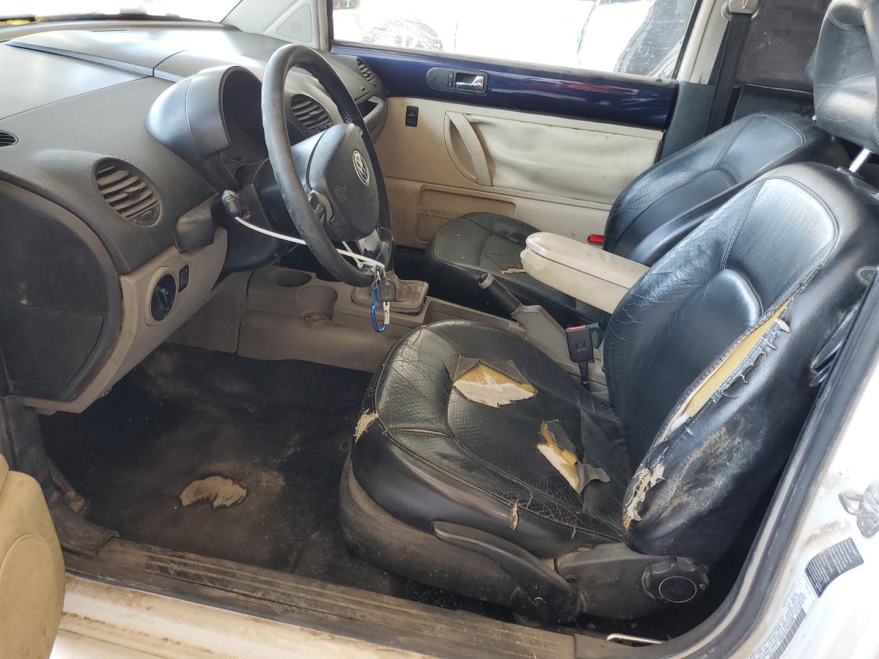 2000 Volkswagen New Beetle Gls Tdi VIN: 3VWCF21C7YM467888 Lot: 85684085