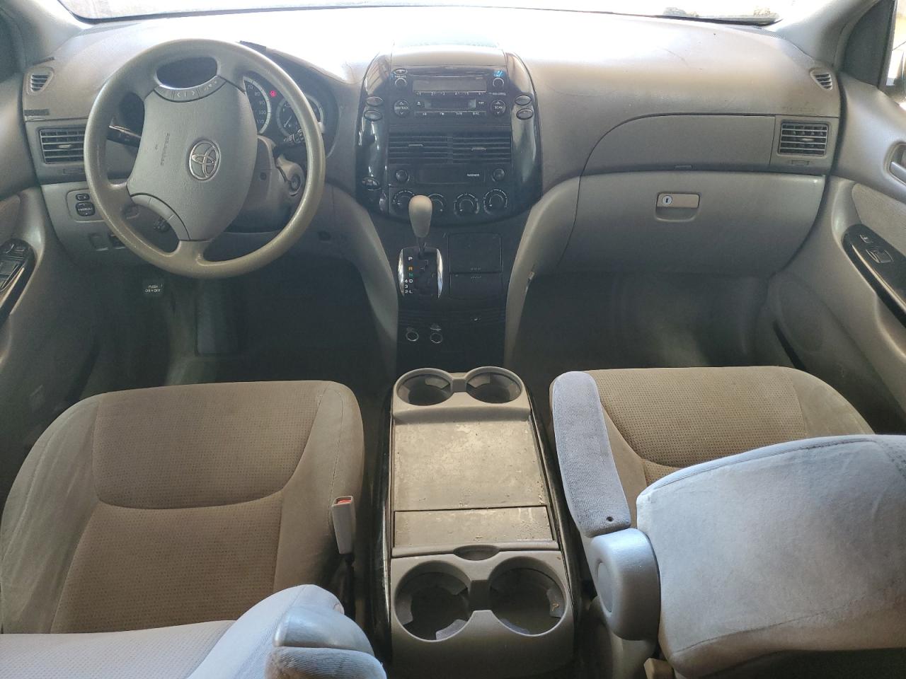 2004 Toyota Sienna Ce VIN: 5TDZA23C64S063791 Lot: 82652355