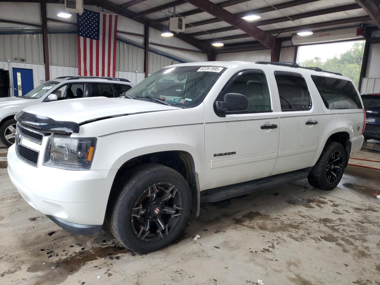 2011 Chevrolet Suburban C1500 Ls