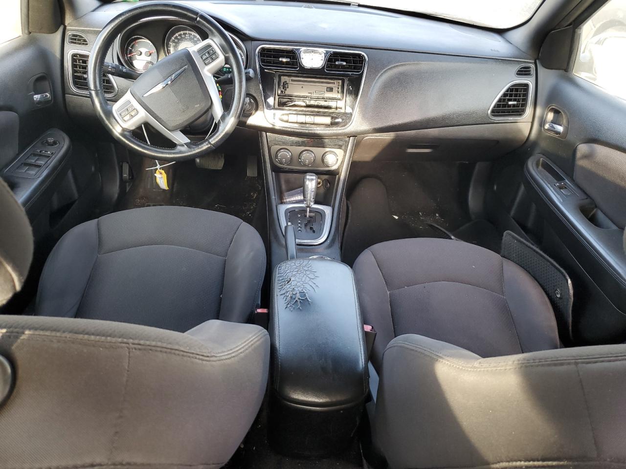 2013 Chrysler 200 Touring VIN: 1C3CCBBG7DN704056 Lot: 81915575