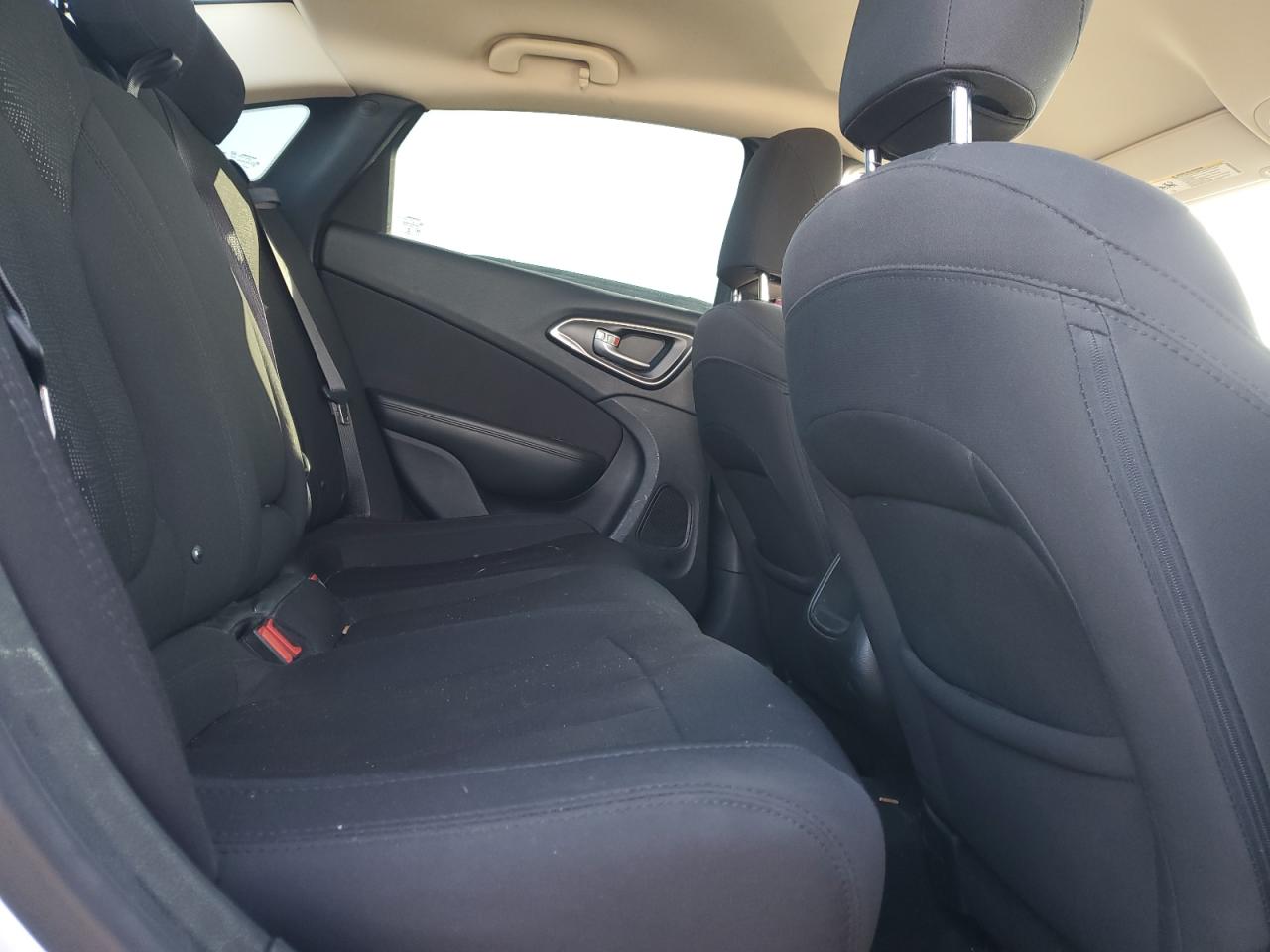 2015 Chrysler 200 Limited VIN: 1C3CCCAB8FN748436 Lot: 89707955