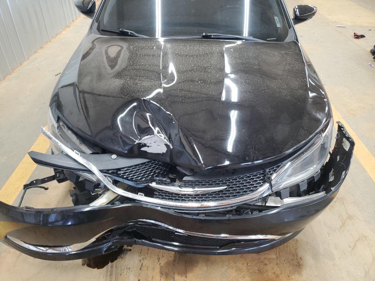 2015 Chrysler 200 C VIN: 1C3CCCCG9FN672699 Lot: 82669215