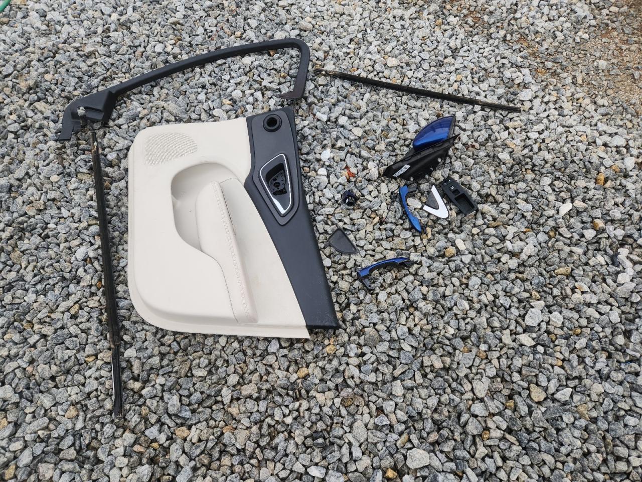 2016 Chrysler 200 Limited VIN: 1C3CCCAB1GN165370 Lot: 90274365