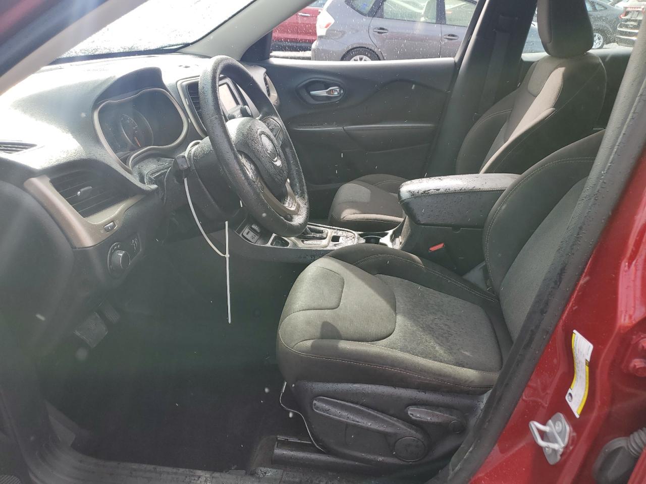 2016 Jeep Cherokee Sport VIN: 1C4PJLABXGW158690 Lot: 82298885