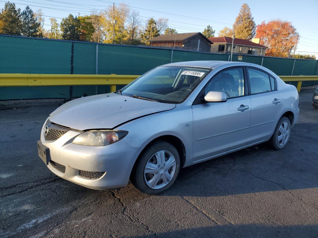 2004 Mazda 3 I