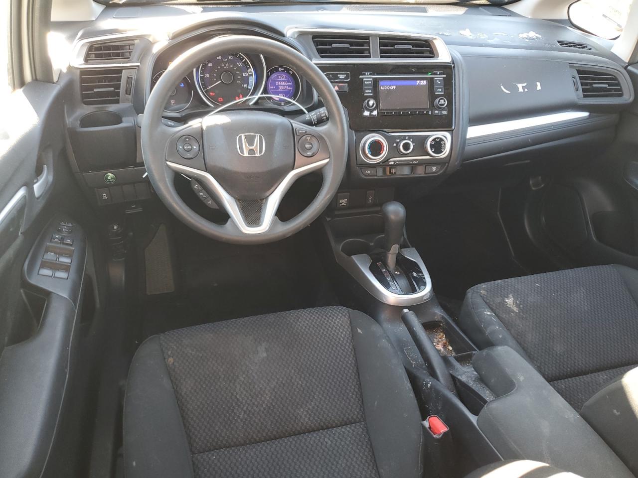 2020 Honda Fit Lx VIN: 3HGGK5H47LM718368 Lot: 82604645