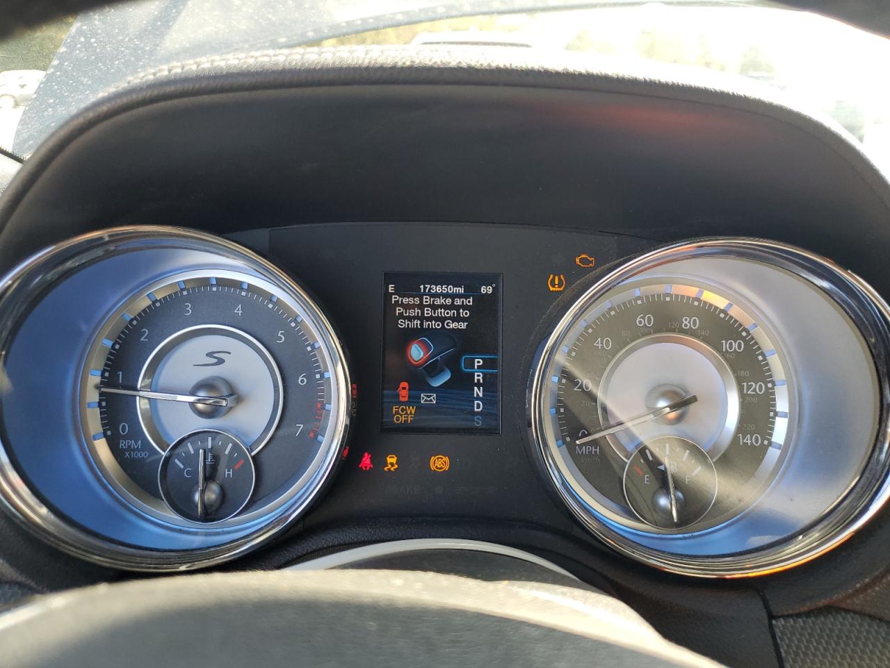 2012 Chrysler 300 S VIN: 2C3CCABG5CH253064 Lot: 82447885