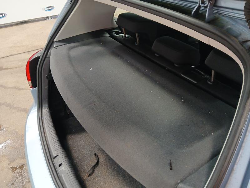 2009 VOLKSWAGEN GOLF 1.6 TDI 105 SE 3DR