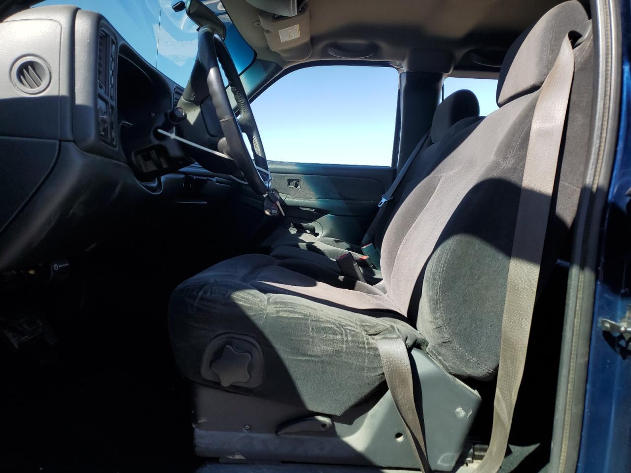 2002 Chevrolet Silverado K1500 VIN: 2GCEK19T321288347 Lot: 82339425