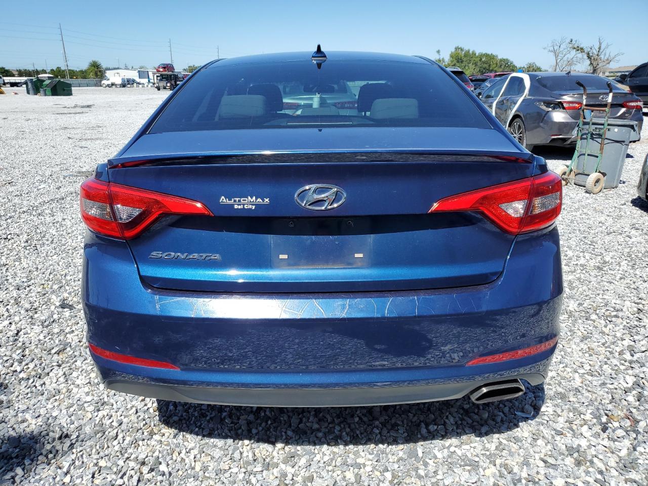 2015 Hyundai Sonata Se VIN: 5NPE24AF5FH225018 Lot: 82445955