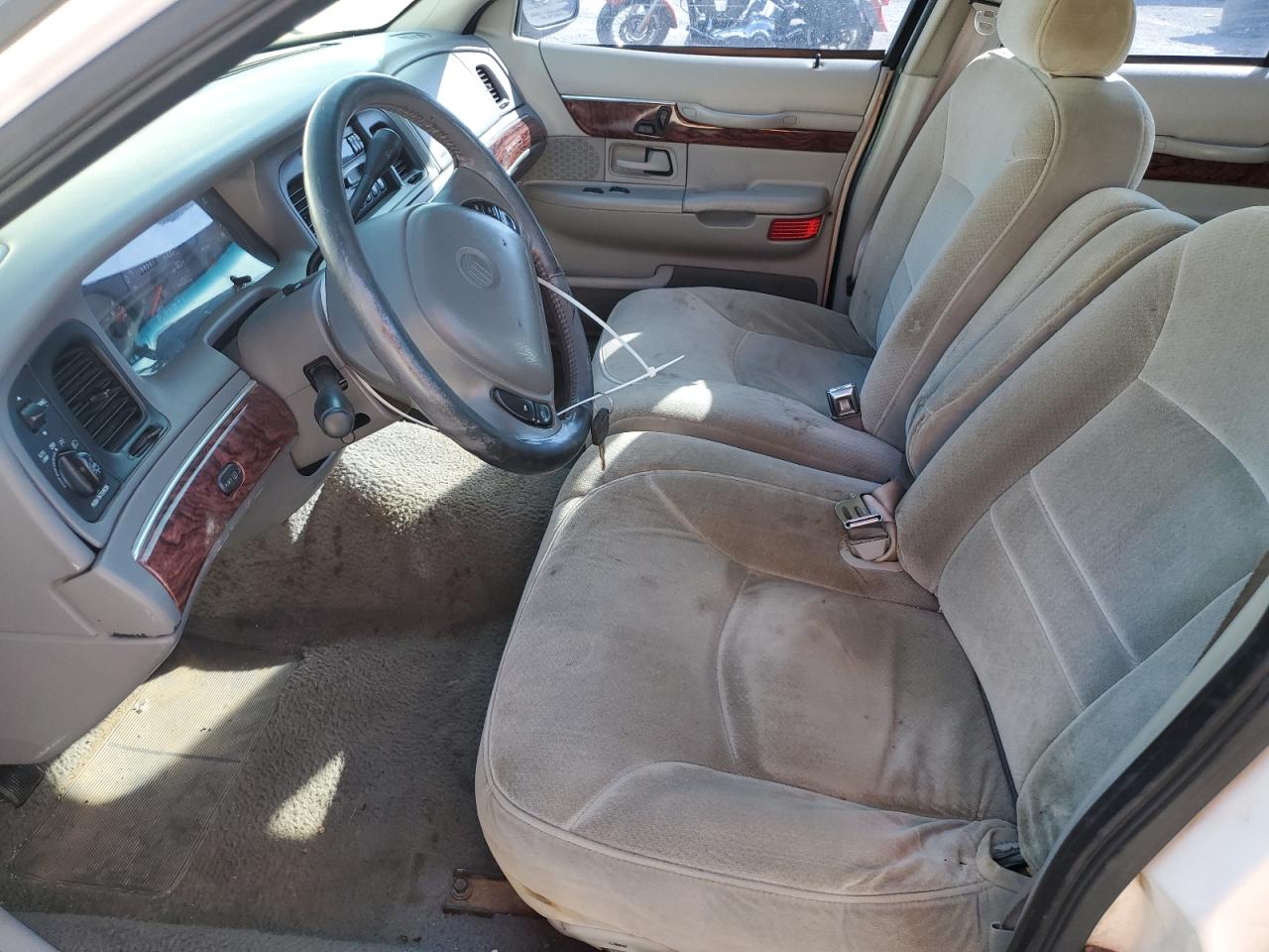 2000 Mercury Grand Marquis Ls VIN: 2MEFM75W7YX699174 Lot: 85171255