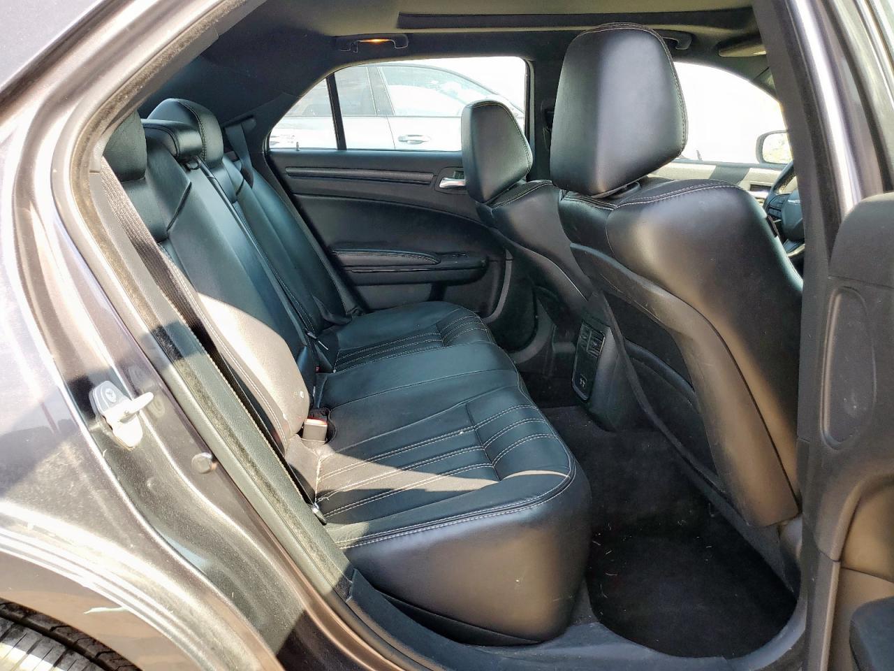 2015 Chrysler 300 S VIN: 2C3CCABG1FH797307 Lot: 85138045