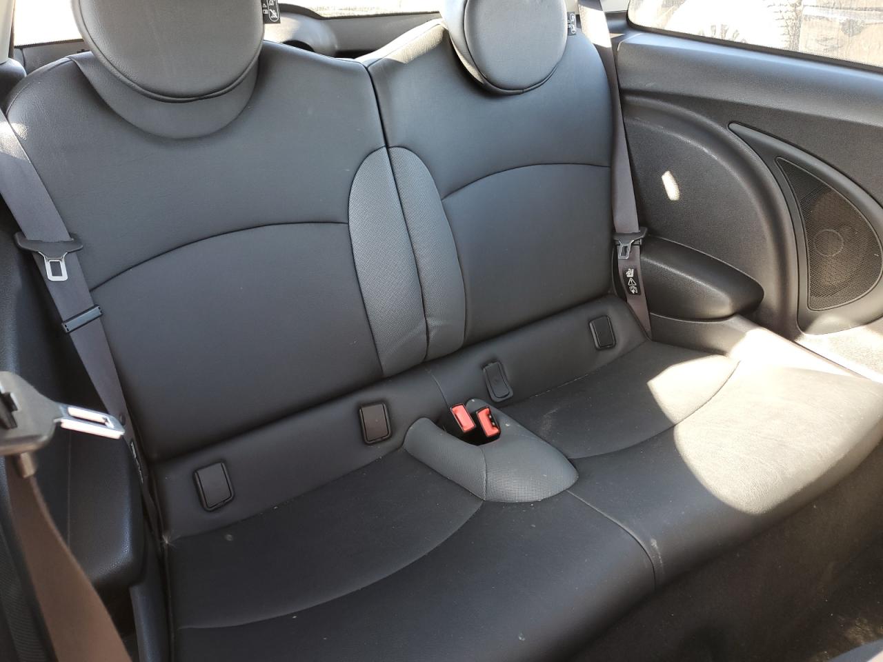 2008 Mini Cooper VIN: WMWMF33568TT60356 Lot: 84301125