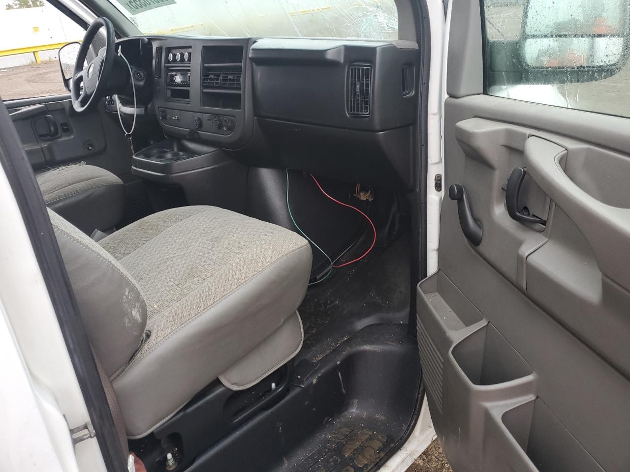 2008 Chevrolet Express G3500 VIN: 1GBHG31K781189854 Lot: 85578355