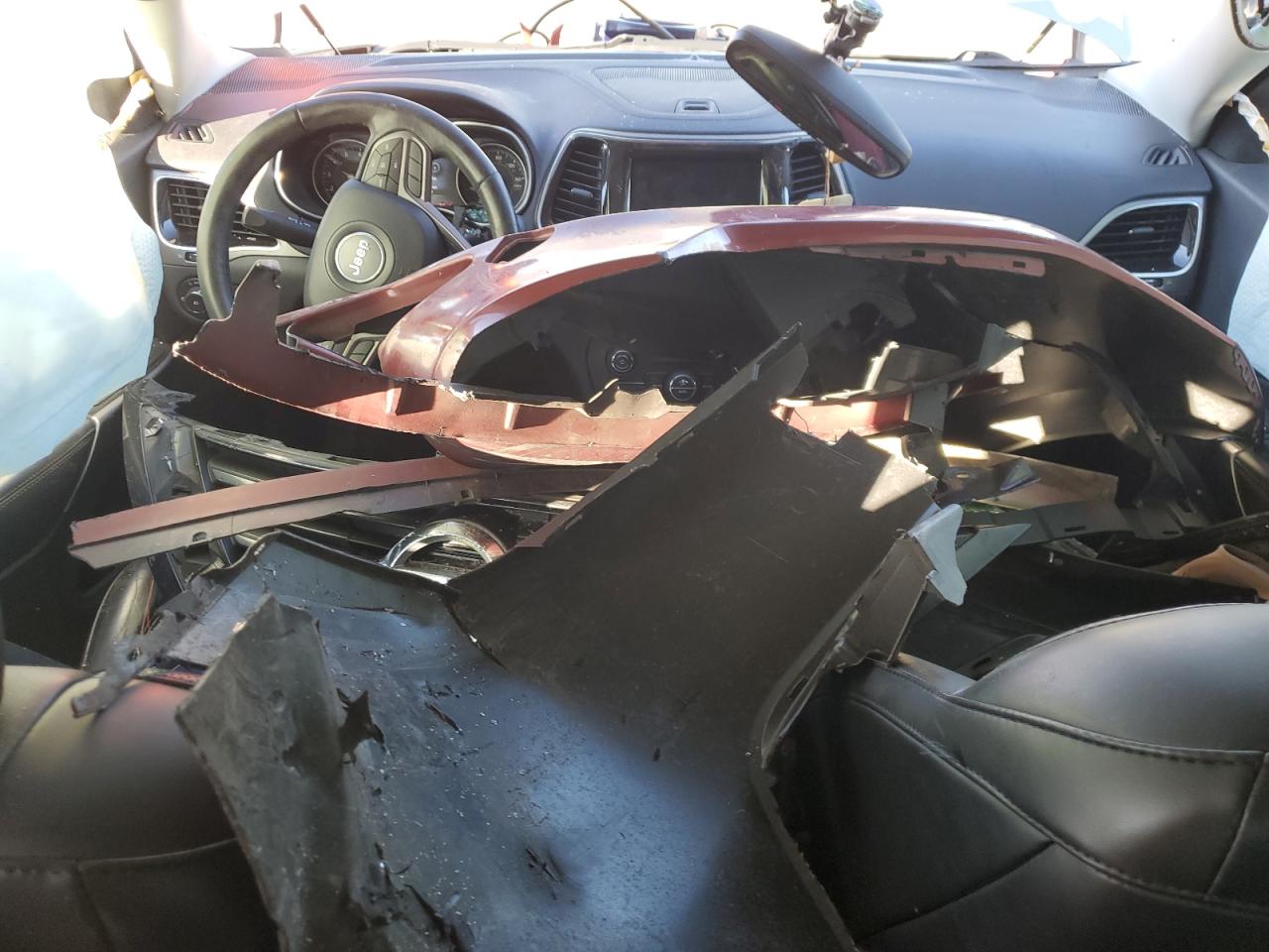 2019 Jeep Cherokee Limited VIN: 1C4PJMDX6KD140740 Lot: 84818855