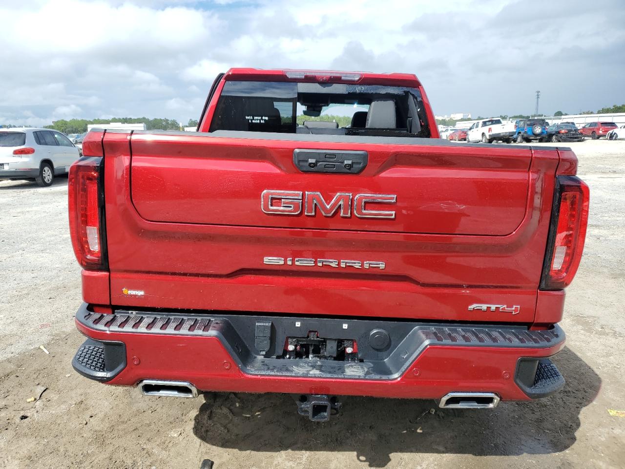2024 GMC Sierra K1500 At4 VIN: 3GTUUEELXRG460457 Lot: 85357455