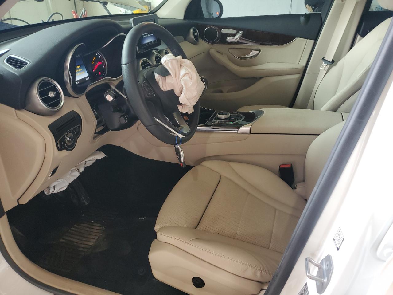 2018 Mercedes-Benz Glc 300 VIN: WDC0G4JB2JV039397 Lot: 84814145